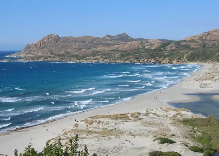 Appartement Village De Monticello, Agreable T2 Monticello